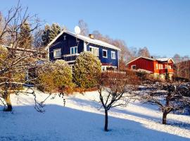 Hotel foto: Mountain view Apartment near Oslo: bedroom, lounge, kitchen and bathroom. Flat in Rykkinn
