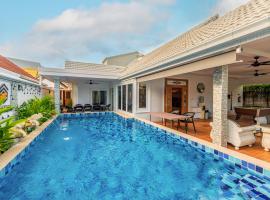 Hotel fotografie: Pattaya Private Villa - Pool,Sauna,Snooker,BBQ