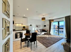 Hotel fotografie: Newly built apt in central Derby with on street parking