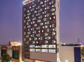 HI HOTEL SENEN