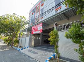 Hotel fotografie: RedDoorz near Universitas Wijaya Kusuma Surabaya 2