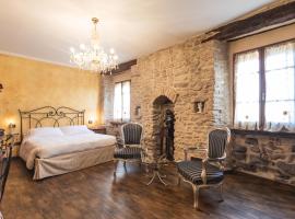 Hotel kuvat: Locanda dell'Ambra - Eleganza Rustica nel cuore della Romagna