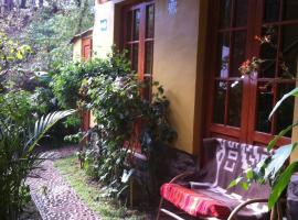 Wayras Hostal, hôtel à Ollantaytambo