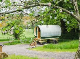 Hotel kuvat: Glamping at The Old Rectory