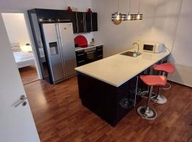 Hotel Photo: Stylish Apartment On Pedestrian Street Randers