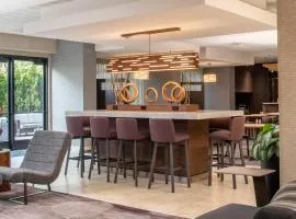 Courtyard by Marriott Portland Airport