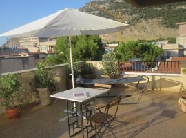 Hotel Photo: Appartamento Il Girasole