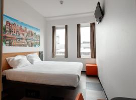 easyHotel Amsterdam Arena Boulevard, hotel in Amsterdam
