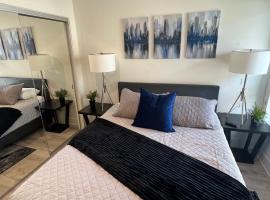 Hotel kuvat: Century City Cozy 2 Br 4 Sleeps Crib W Parking 505