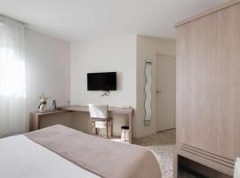 Brit Hotel Alghotel, ξενοδοχείο σε Cancale