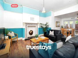 Gambaran Hotel: NEW Oakhill House by Truestays - 5 Bedroom House in Stoke-on-Trent