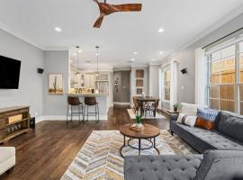 Ξενοδοχείο φωτογραφία: Luxury 4BR Dallas Home with Game Room and Fire Pit