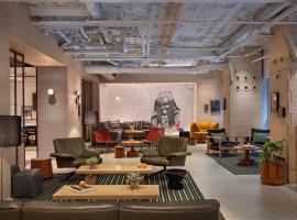 MOXY NYC Times Square, hotel in New York