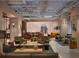 MOXY NYC タイムズ スクエア