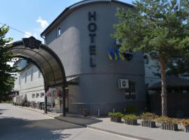 Hotel Galaktika, ξενοδοχείο στο Λβιβ