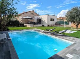 Hotel foto: Jolie villa avec piscine à 15mn des plages