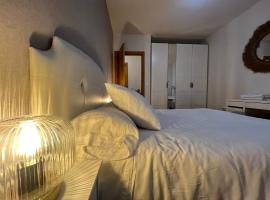 Gambaran Hotel: Precioso piso a 6 Kms de Granada Centro