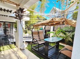 Hotel fotografie: LarisZone-Luxury Courtyard Villa