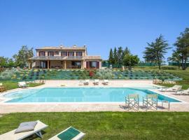 Fotos de Hotel: Villa i Gelsi 8 Marcheholiday