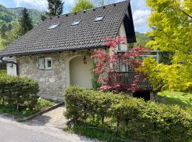 A picture of the hotel: Creek House Bohinj