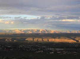 होटल की एक तस्वीर: The Arizona Lighthouse B&B