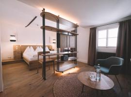 Hotel Photo: artHotel Blaue Gans