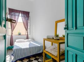 Hotel foto: 1 Guadalajara corazón del centro histórico hospédate en una casa antigua en una habitación sencilla con áreas comunes compartidas