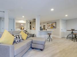 호텔 사진: Modern Decatur Getaway about 8 Mi to Downtown Atlanta!