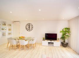 รูปภาพของโรงแรม: Batalha - Ferreiras Apartment