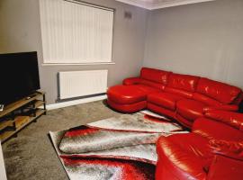 Hotel Photo: Malborough - a lovely 3 bed house for short or long-term stays