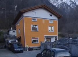 Le100eunanotte, ξενοδοχείο σε Dangio