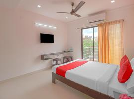 A picture of the hotel: OYO Flagship Blooms Residency Near Baiyappanahalli Metro Station