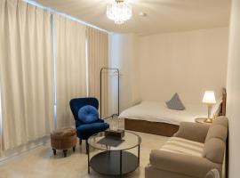 Hotel kuvat: Elena Premium Namba Stay