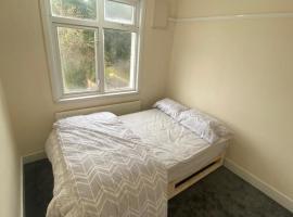 Ξενοδοχείο φωτογραφία: Best room- Near London luton Airport and close to Restaurants shops and Dunstable hospital