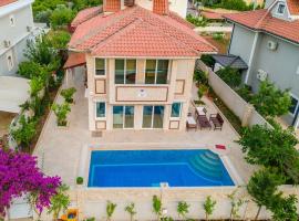 Hotel fotoğraf: Villa MO DAİLY WEEKLY rentals İçmeler