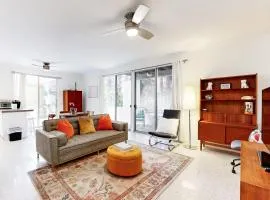 Mountain Cove Modern