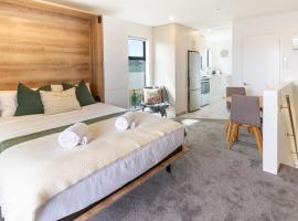 Hotel foto: Upper Studio Perfection: 8 Wilmer St. Gem