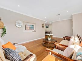 Hotel Foto: Aircabin - Beacon Hill - Lovely - 3 Beds House