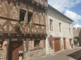 Hotel Photo: LA FEE VIVIANE