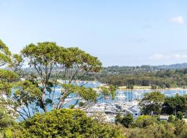 Fotos de Hotel: Newly renovated 4 bedroom home in Newport with Pittwater views