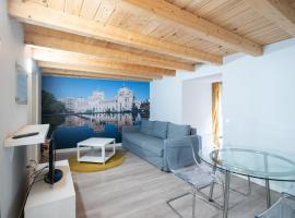 Hotel Photo: Apartamentos GO - Leopoldo Cano Center