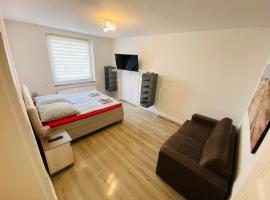 Fotos de Hotel: Beautiful Apartment I 4 Beds I Fast WiFi I Kitchen