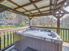 Fireside Evenings: Red River Gorge Gem w/ Hot Tub