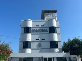 Hotel Ipanema Beach by Majestic, hotel sa Salinas