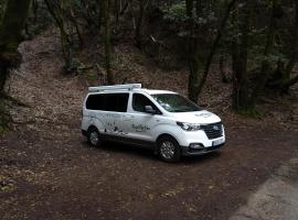 Macaronesia Campervan, hotel in Costa Del Silencio