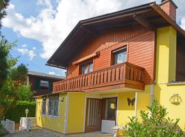 Hotel kuvat: Moderne Ferienwohnung in Pöls mit Großer Terrasse - b48832