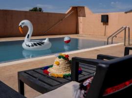 Hotel fotoğraf: Villa Dar Sarah (private pool and hammam, piscine privée et hammam)
