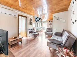 Arya Roof House, ξενοδοχείο στο Μαρμαρίς