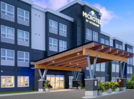 Microtel Inn & Suites by Wyndham Kanata Ottawa West, Hotel in Kanata
