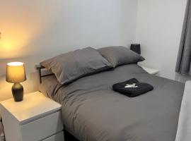 A picture of the hotel: Meadow Street Rooms